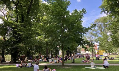 Chillout im Stadtpark zum Gartenträume Picknicktag