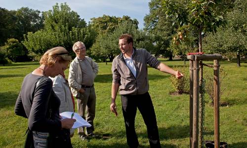 Gartenführung Gartenführung. Foto: Heinz Fräßdorf